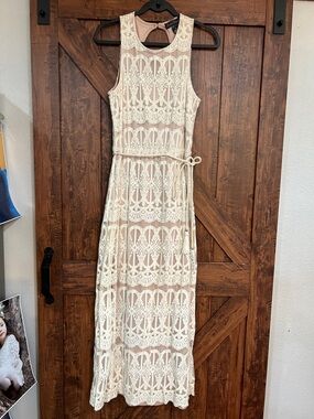 Jessica Howard Ivory Lace Maxi Dress with Tie Belt,super beautiful